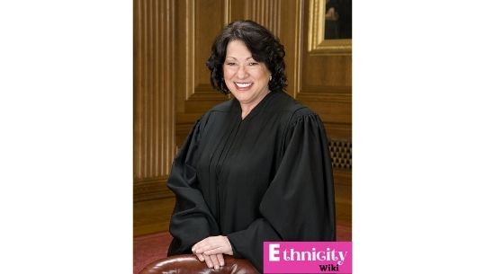 Sonia Sotomayor Ethnicity, Parents, Wiki, Biography, Age, Husband, Net Worth & More