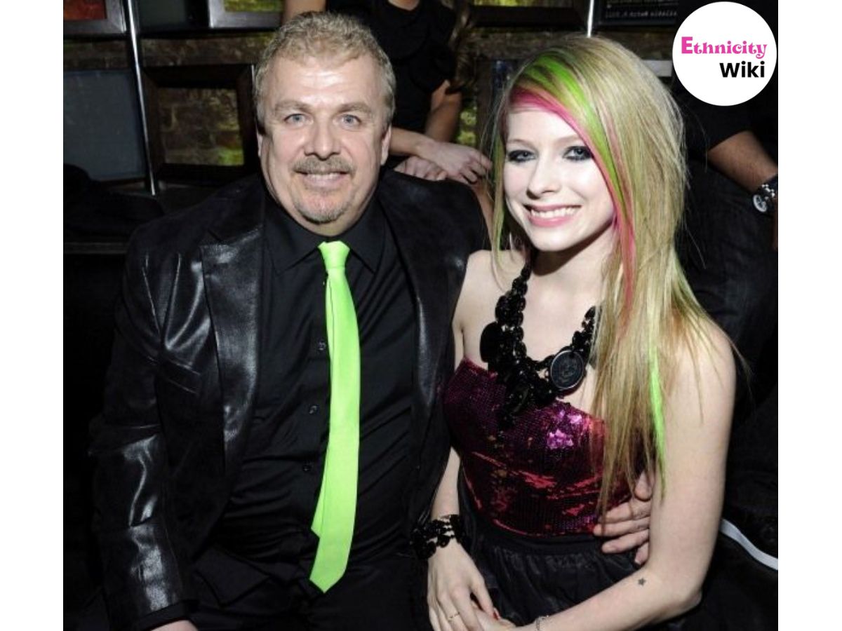 Avril Lavigne Padres, hermanos